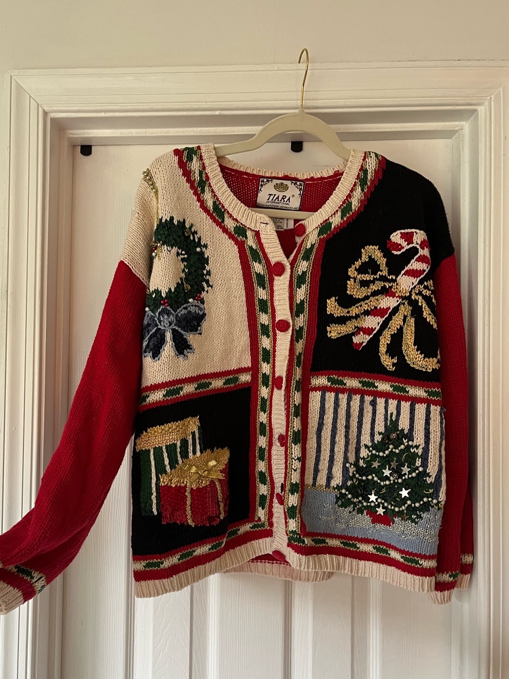 Vintage Red, Cream & Black Holiday Cardigan Sweater